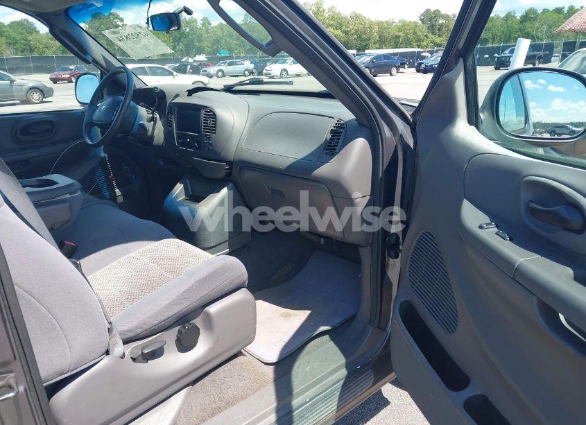 Photo 5 of 2004 Ford F-150 HERITAGE XL/XLT (VIN 2FTRX17W94CA33693)