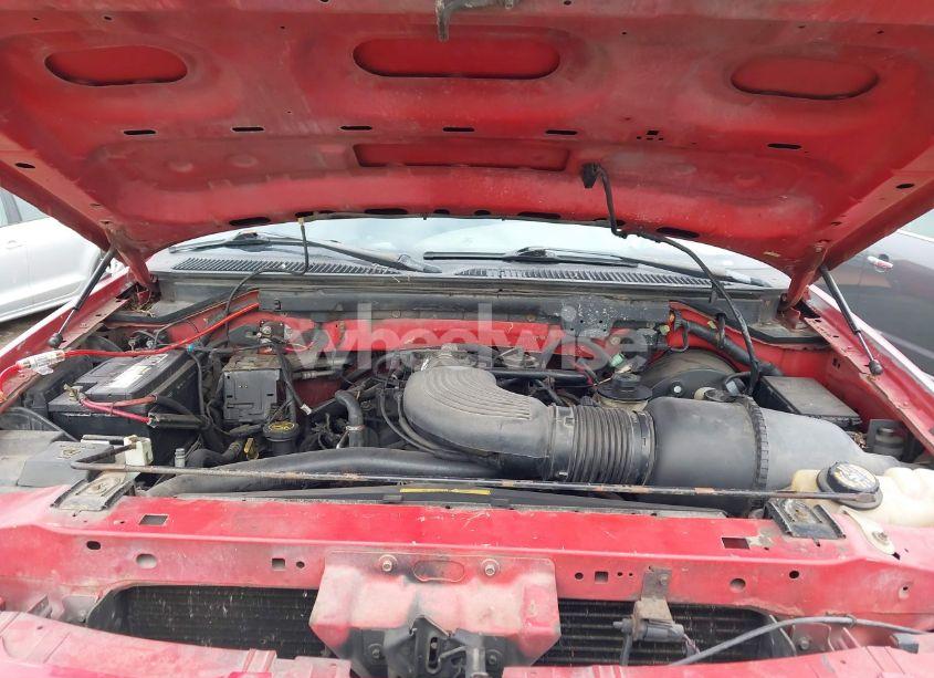 Photo 10 of 2000 Ford F-150 LARIAT/WORK SERIES/XL/XLT (VIN 2FTRX18L0YCA16906)