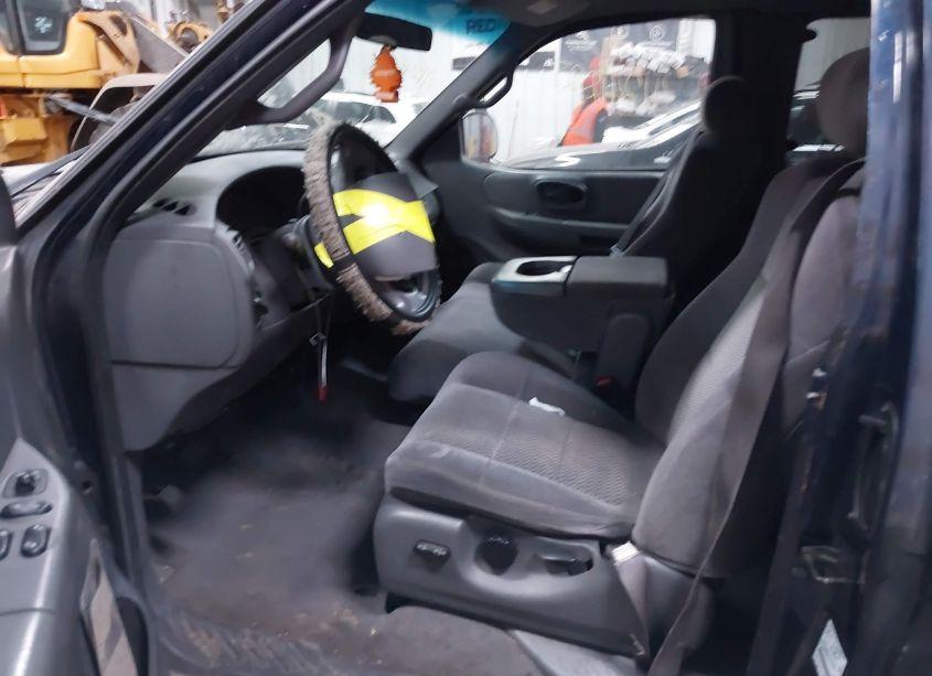 Photo 5 of 2002 Ford F-150 LARIAT/XL/XLT (VIN 2FTRX18L52CA39797)