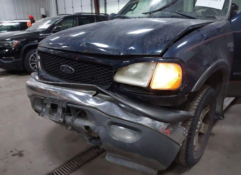 Photo 6 of 2002 Ford F-150 LARIAT/XL/XLT (VIN 2FTRX18L52CA39797)