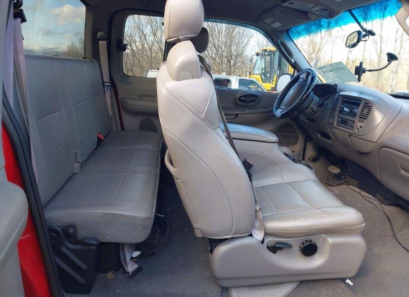 Photo 8 of 2003 Ford F-150 LARIAT/XL/XLT (VIN 2FTRX18L53CA34519)