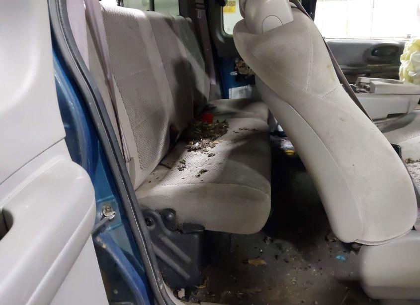 Photo 8 of 2001 Ford F-150 LARIAT/XL/XLT (VIN 2FTRX18L71CA89289)