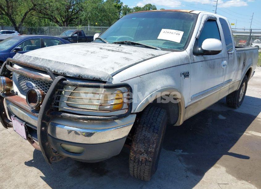 Photo 2 of 1999 Ford F-150 LARIAT/XL/XLT (VIN 2FTRX18L8XCB22793)