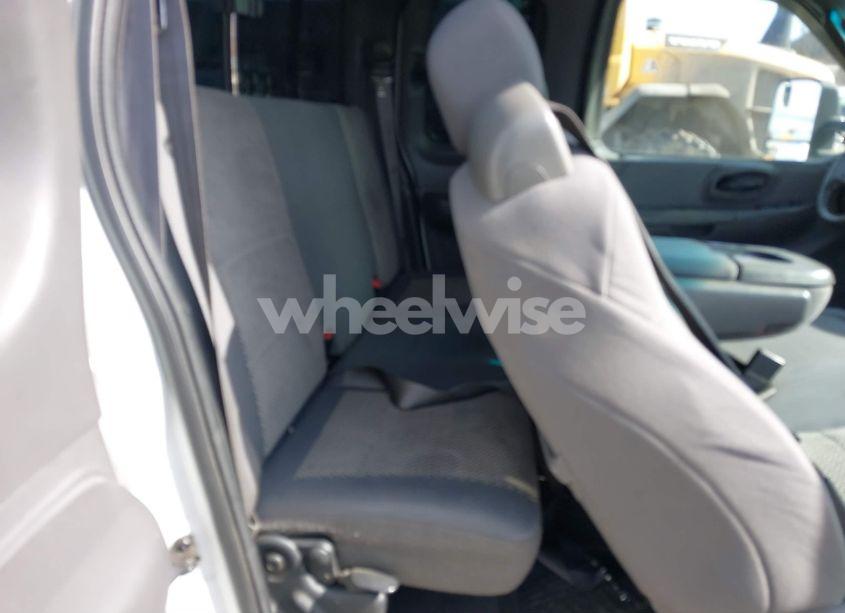 Photo 8 of 2002 Ford F-150 LARIAT/XL/XLT (VIN 2FTRX18W02CA91137)