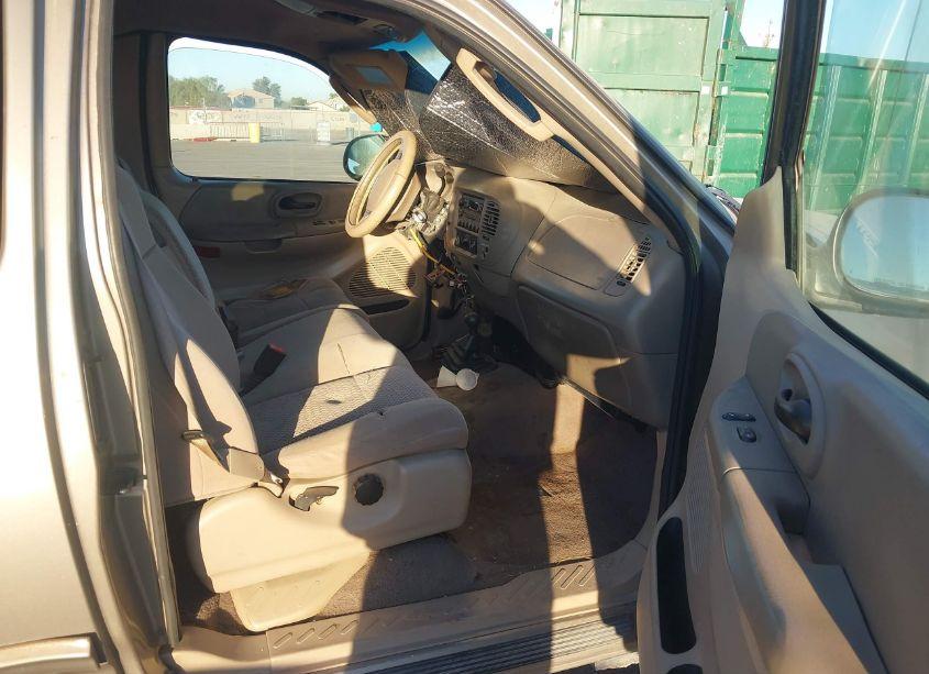 Photo 5 of 2004 Ford F-150 HERITAGE XL/XLT (VIN 2FTRX18W04CA49019)