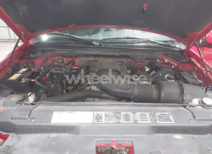 Photo 10 of 2002 Ford F-150 LARIAT/XL/XLT (VIN 2FTRX18W12CA37877)