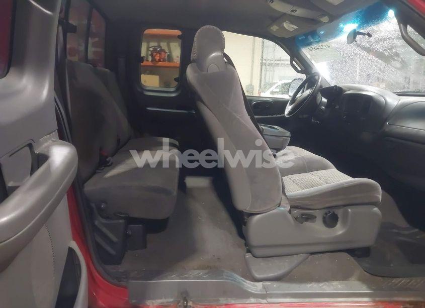 Photo 8 of 2002 Ford F-150 LARIAT/XL/XLT (VIN 2FTRX18W12CA37877)