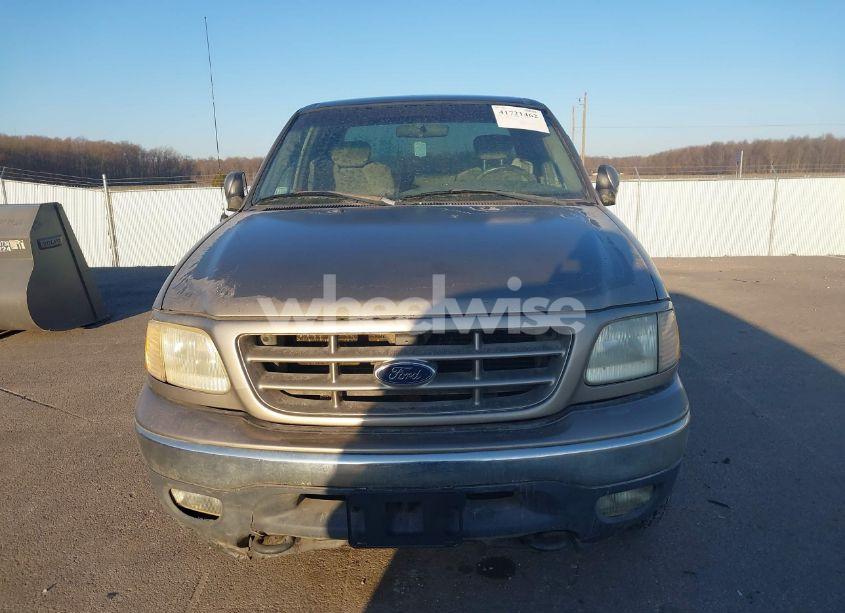Photo 6 of 2001 Ford F-150 LARIAT/XL/XLT (VIN 2FTRX18W31CA83001)