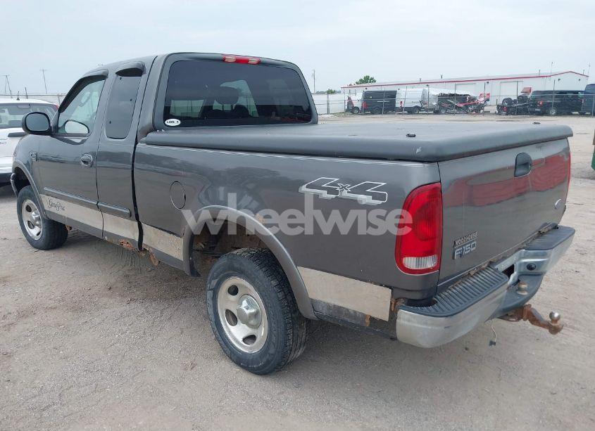 Photo 3 of 2003 Ford F-150 LARIAT/XL/XLT (VIN 2FTRX18W33CA38143)