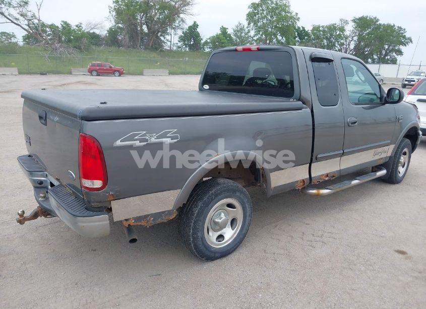 Photo 4 of 2003 Ford F-150 LARIAT/XL/XLT (VIN 2FTRX18W33CA38143)