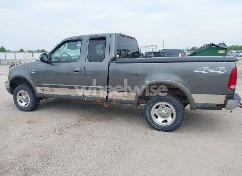 Photo 6 of 2003 Ford F-150 LARIAT/XL/XLT (VIN 2FTRX18W33CA38143)