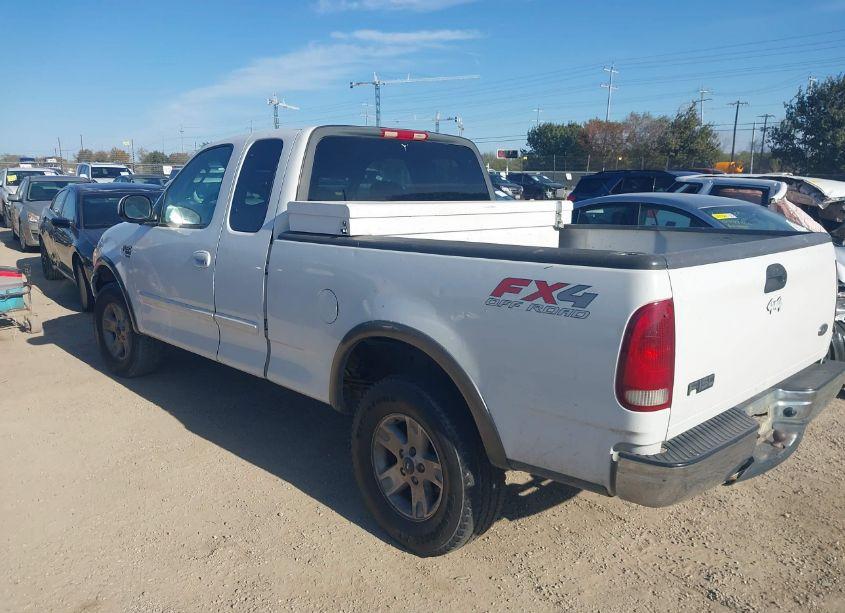 Photo 3 of 2003 Ford F-150 LARIAT/XL/XLT (VIN 2FTRX18W43CA94401)