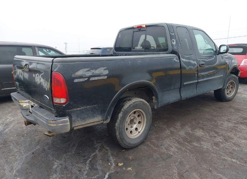 Photo 4 of 1999 Ford F-150 LARIAT/WORK SERIES/XL/XLT (VIN 2FTRX18W4XCA60884)