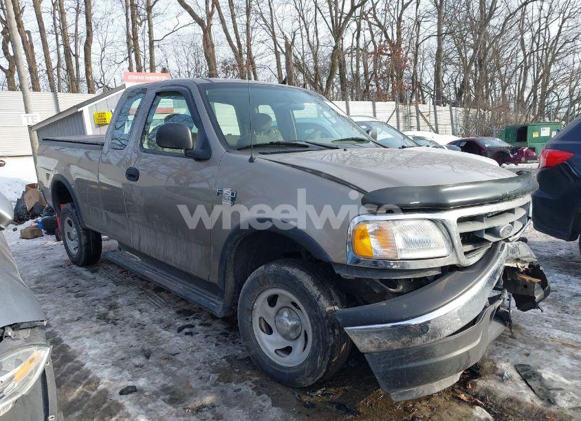 2003 Ford F-150 LARIAT/XL/XLT (VIN 2FTRX18W73CB07559) main photo