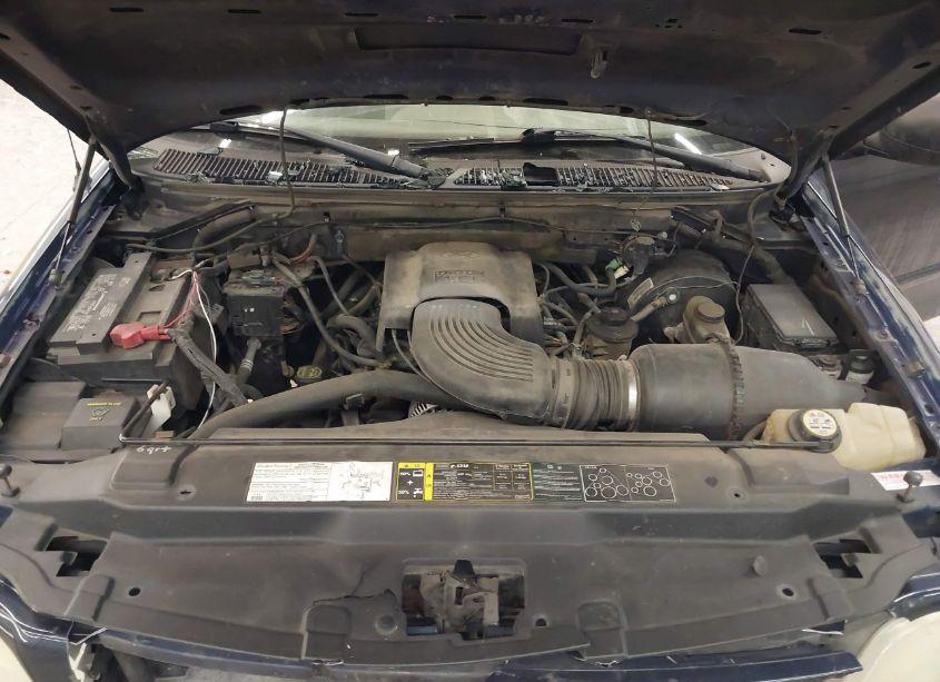 Photo 10 of 2004 Ford F-150 HERITAGE XL/XLT (VIN 2FTRX18W74CA31407)