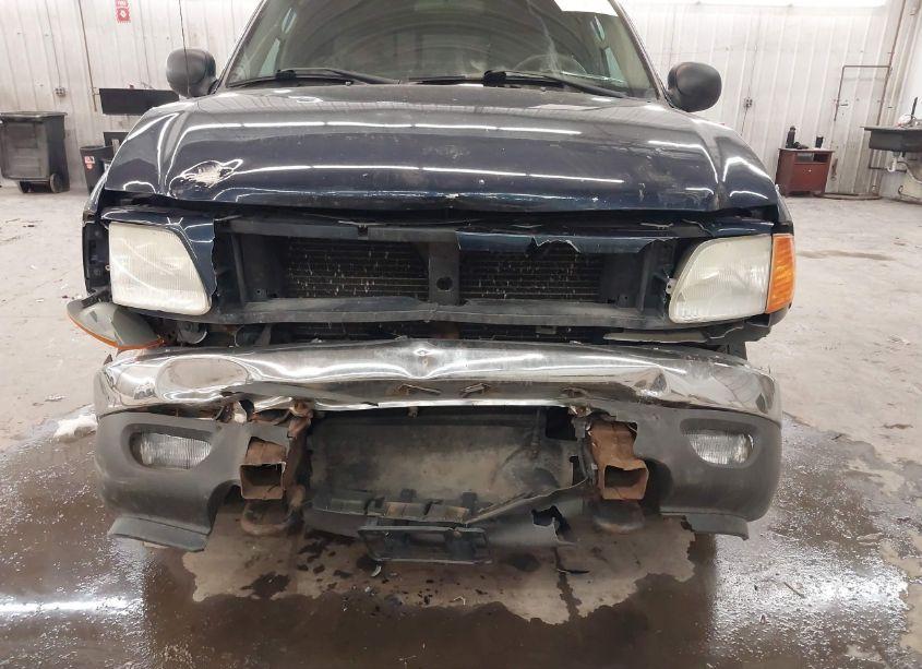 Photo 6 of 2004 Ford F-150 HERITAGE XL/XLT (VIN 2FTRX18W74CA31407)