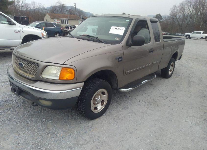 Photo 2 of 2004 Ford F-150 HERITAGE XL/XLT (VIN 2FTRX18W94CA22398)