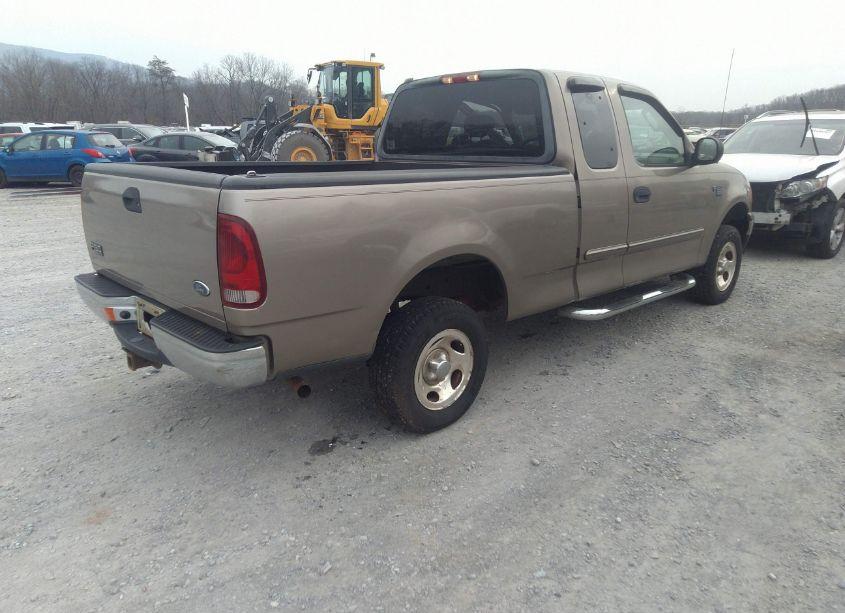 Photo 4 of 2004 Ford F-150 HERITAGE XL/XLT (VIN 2FTRX18W94CA22398)