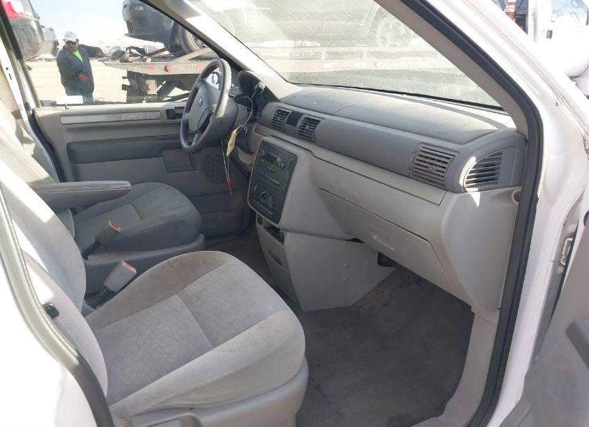 Photo 5 of 2006 Ford Freestar (VIN 2FTZA54646BA53839)