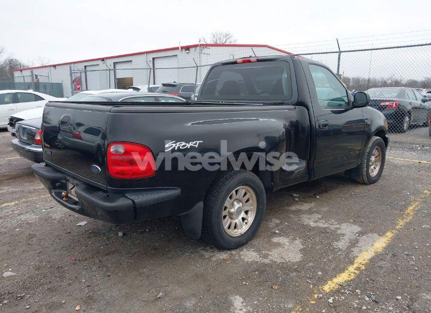 Photo 4 of 2001 Ford F-150 XL/XLT (VIN 2FTZF07211CA54107)