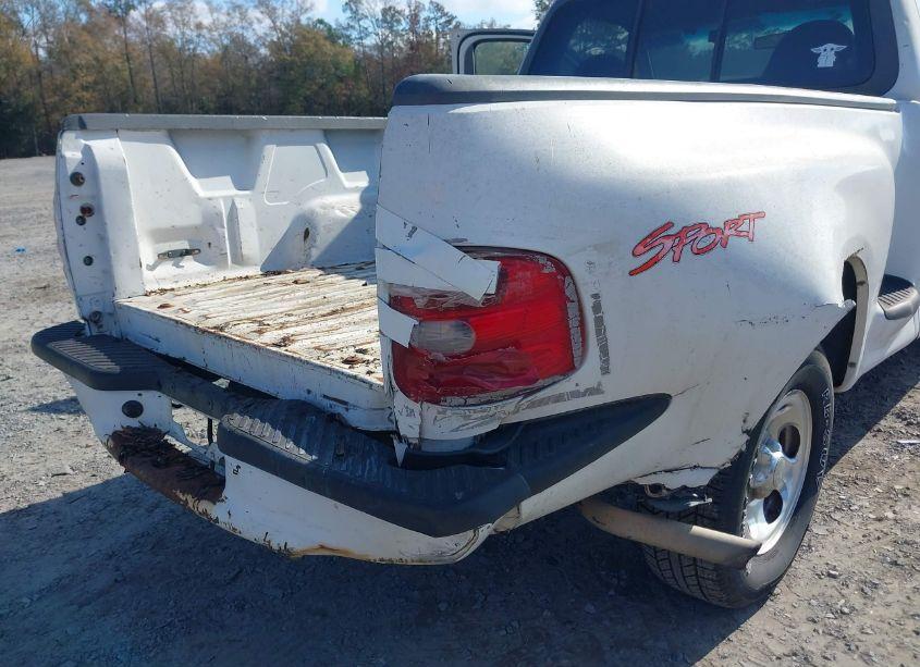 Photo 6 of 1999 Ford F-150 XL/XLT (VIN 2FTZF0722XCA67652)