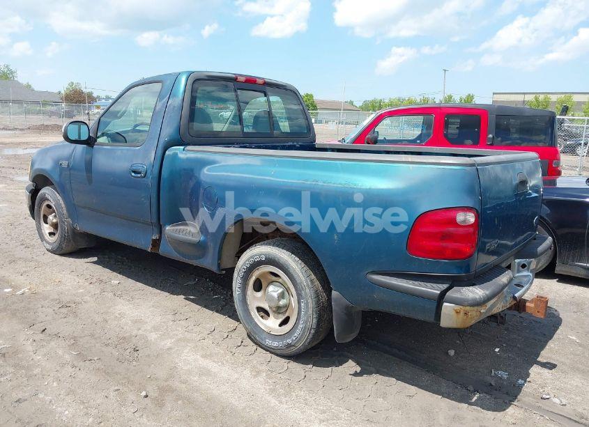 Photo 3 of 2001 Ford F-150 XL/XLT (VIN 2FTZF07261CA05467)