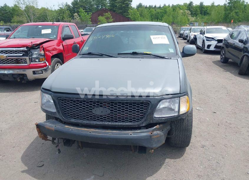 Photo 12 of 2000 Ford F-150 SVT LIGHTNING (VIN 2FTZF0731YCA59326)