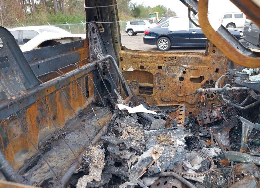 Photo 5 of 2001 Ford F-150 XL/XLT (VIN 2FTZF17291CA30403)