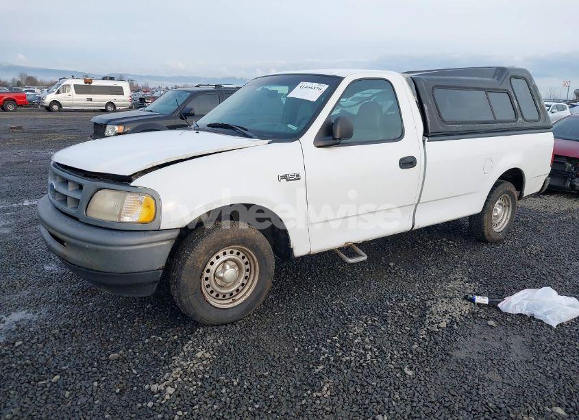 Photo 2 of 1998 Ford F-150 STANDARD/XL/XLT (VIN 2FTZF1729WCA10384)