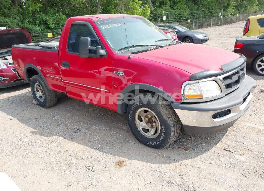 1998 Ford F-150 STANDARD/XL/XLT (VIN 2FTZF182XWCA20372) main photo