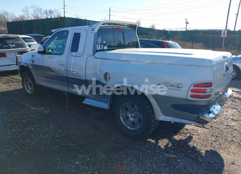 Photo 3 of 1998 Ford F-150 LARIAT/XL/XLT (VIN 2FTZX08W0WCA98105)