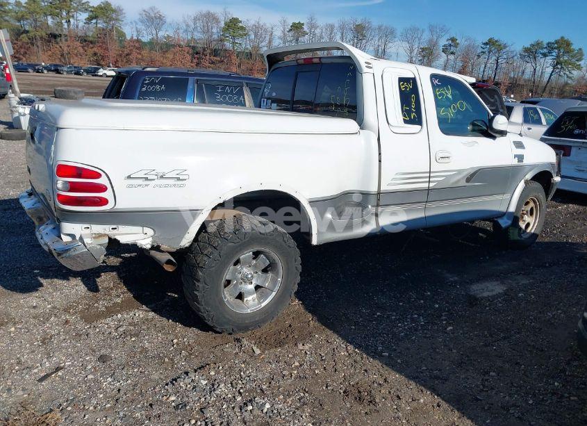 Photo 4 of 1998 Ford F-150 LARIAT/XL/XLT (VIN 2FTZX08W0WCA98105)