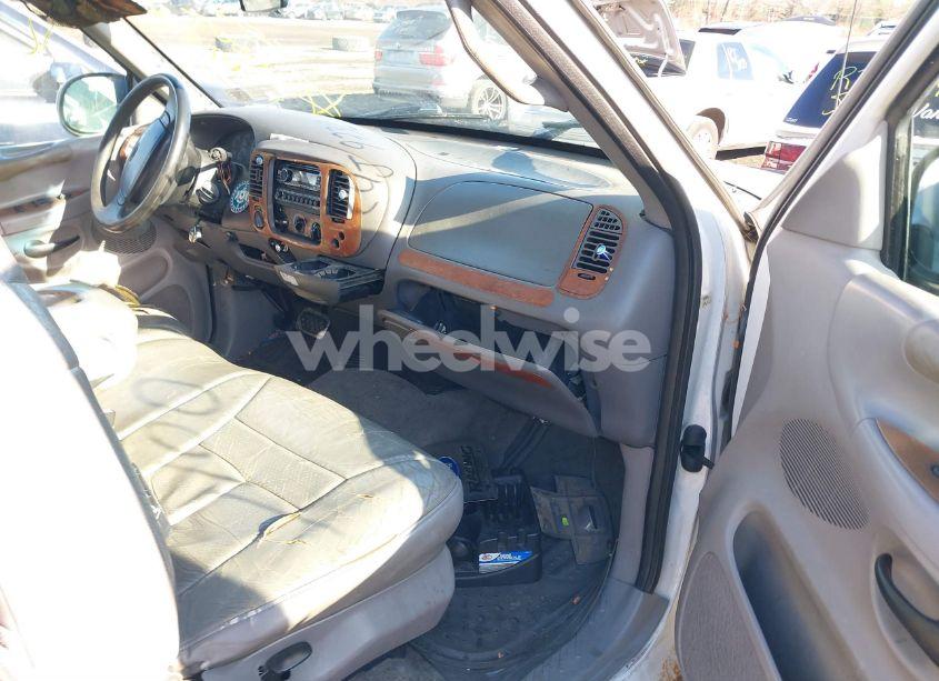 Photo 5 of 1998 Ford F-150 LARIAT/XL/XLT (VIN 2FTZX08W0WCA98105)