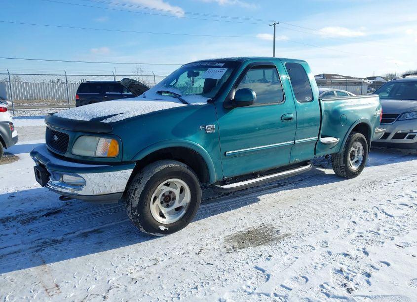 Photo 2 of 1998 Ford F-150 LARIAT/XL/XLT (VIN 2FTZX08W4WCA24735)