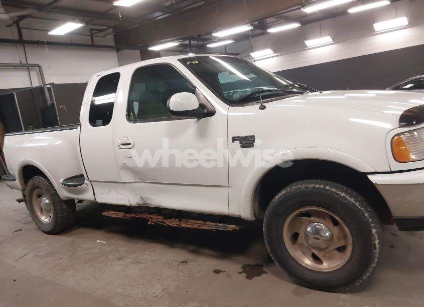 Photo 13 of 1998 Ford F-150 LARIAT/XL/XLT (VIN 2FTZX08W9WCA27422)