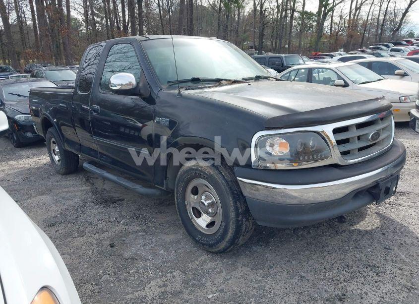 2000 Ford F-150 WORK SERIES/XL/XLT (VIN 2FTZX1721YCB02606) main photo