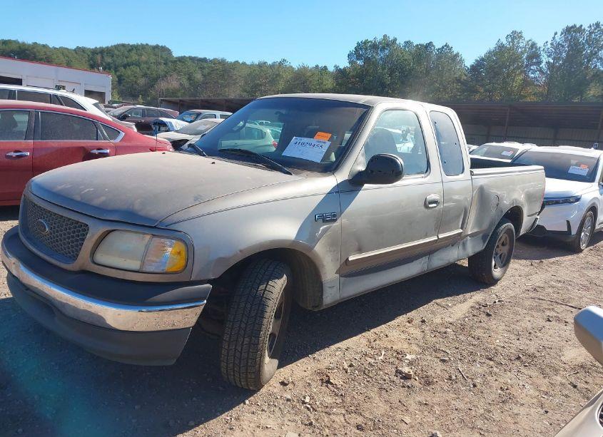 Photo 6 of 2001 Ford F-150 XL/XLT (VIN 2FTZX17221CA15125)