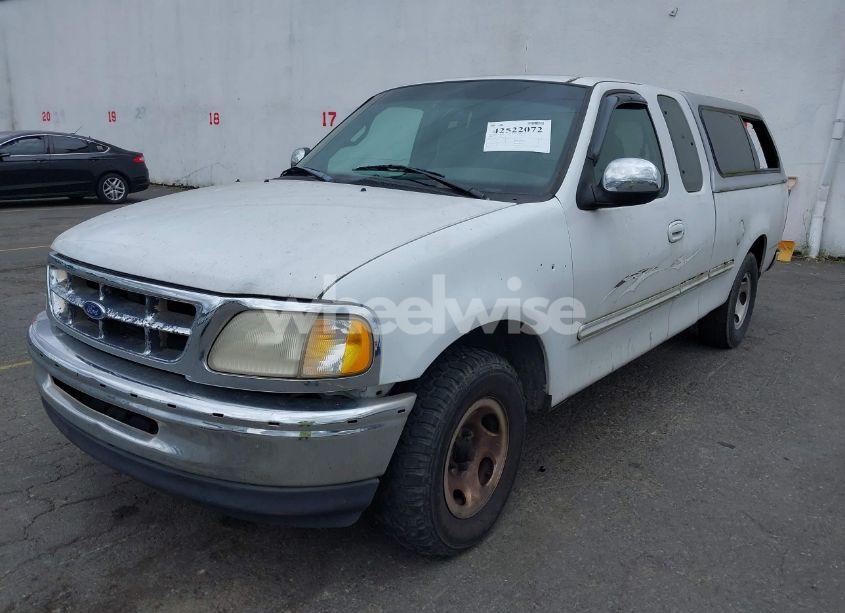 Photo 2 of 1998 Ford F-150 STANDARD/XL/XLT (VIN 2FTZX1724WCA05476)