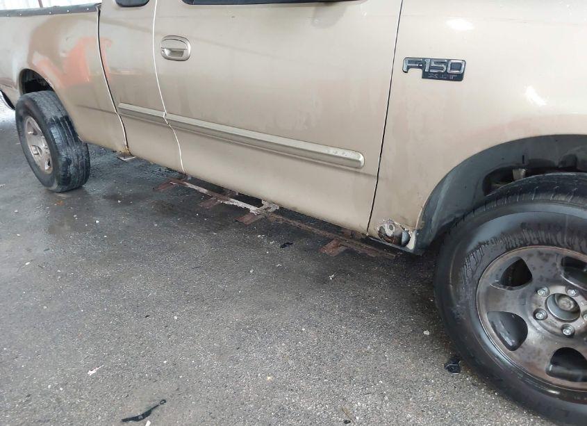 Photo 14 of 2000 Ford F-150 WORK SERIES/XL/XLT (VIN 2FTZX1729YCB06659)