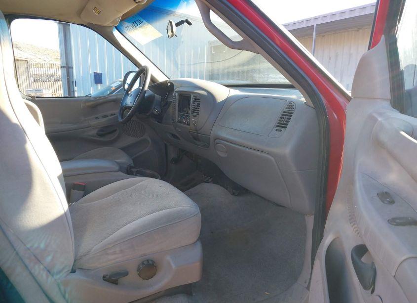 Photo 5 of 1998 Ford F-150 LARIAT/STANDARD/XL/XLT (VIN 2FTZX18W3WCA08404)