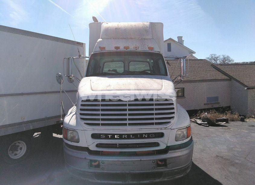 Photo 15 of 2003 Sterling Truck A 9500 (VIN 2FWBA2AS63AL73375)