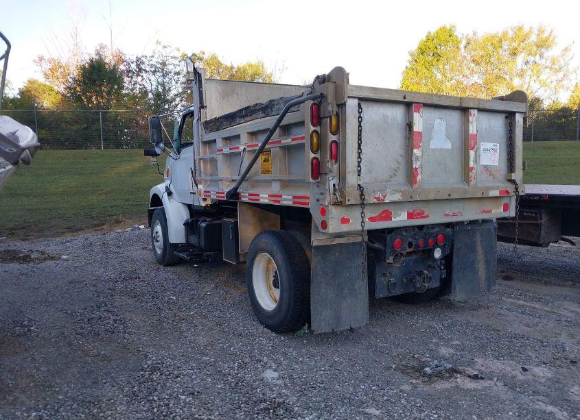 Photo 3 of 2002 Sterling Truck L7500 (VIN 2FZAATAK22AJ93233)