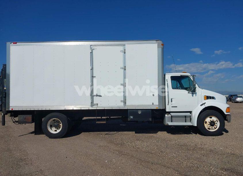 Photo 13 of 2004 Sterling Truck ACTERRA (VIN 2FZACFDC94AN34405)