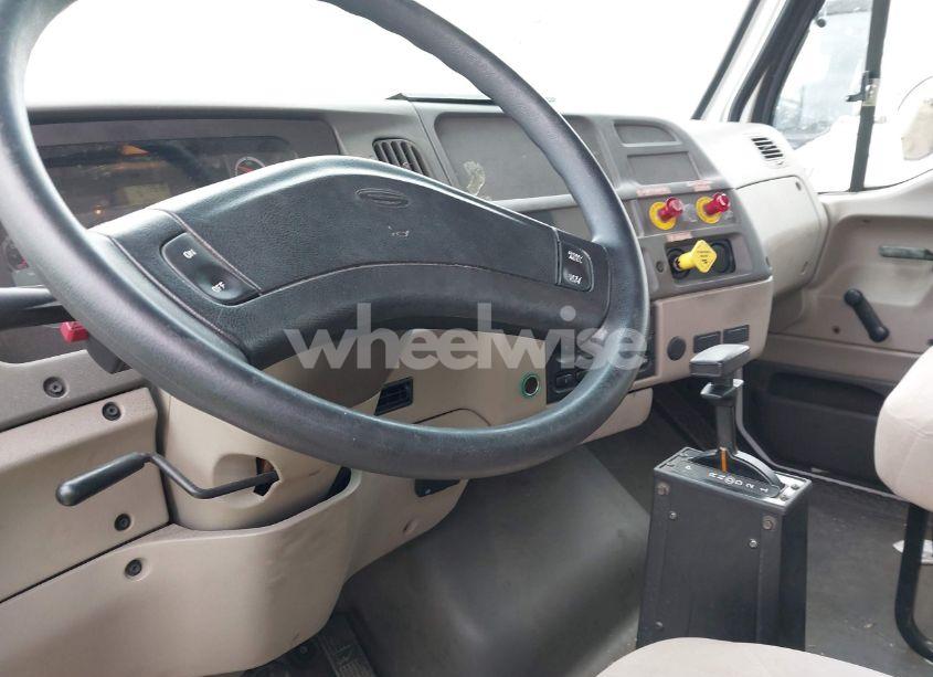 Photo 6 of 2004 Sterling Truck ACTERRA (VIN 2FZACFDC94AN34405)