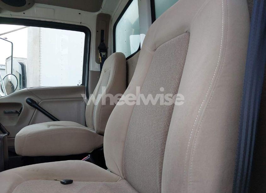 Photo 7 of 2004 Sterling Truck ACTERRA (VIN 2FZACFDC94AN34405)