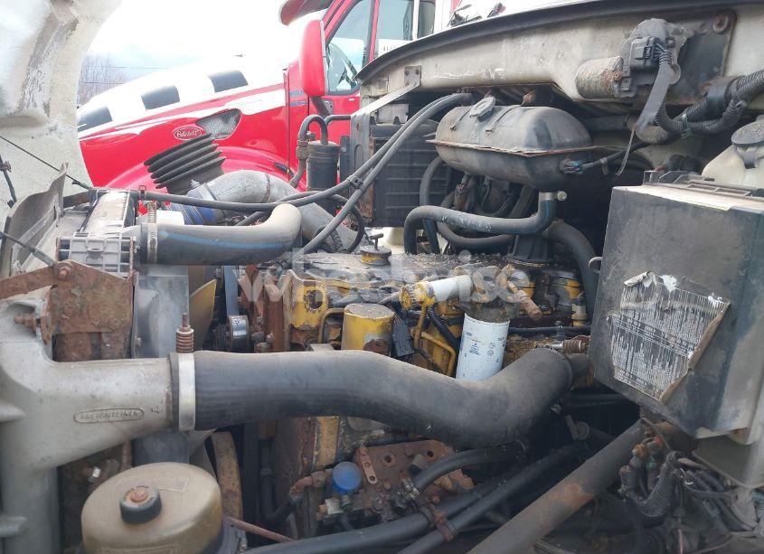 Photo 12 of 2003 Sterling Truck M 8500 (VIN 2FZHANAK33AK69960)