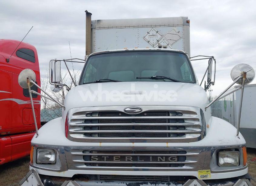 Photo 13 of 2003 Sterling Truck M 8500 (VIN 2FZHANAK33AK69960)