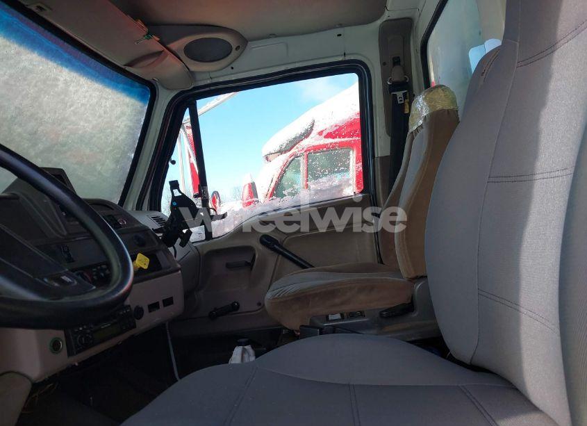 Photo 7 of 2003 Sterling Truck M 8500 (VIN 2FZHANAK33AK69960)