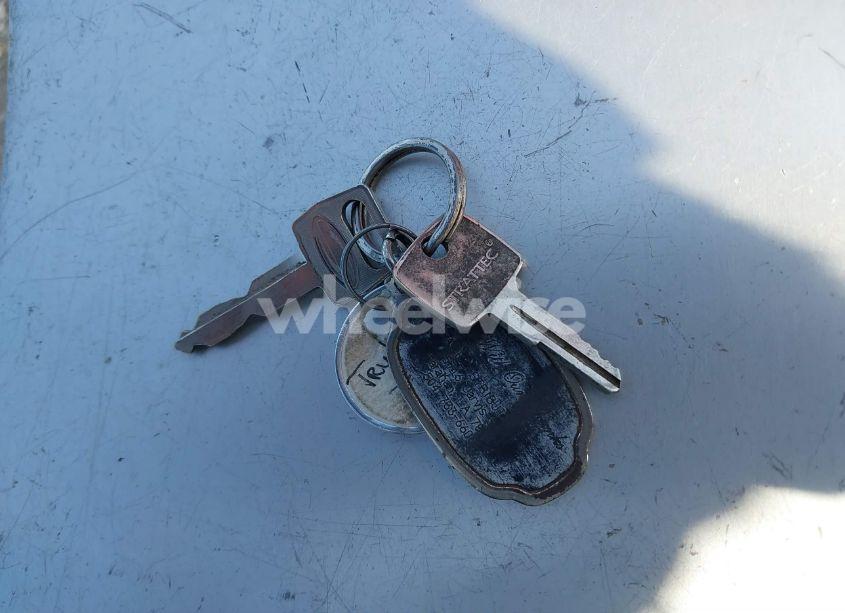 Photo 10 of 2003 Sterling Truck LT 9500 (VIN 2FZHAZAS03AK38043)