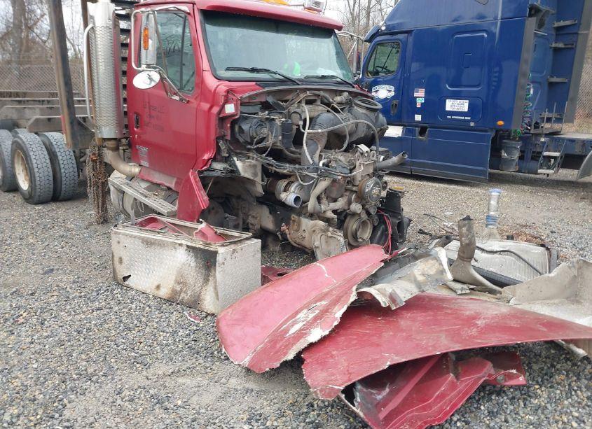 Photo 11 of 2007 Sterling Truck L9500 9500 (VIN 2FZHAZCV27AY14910)